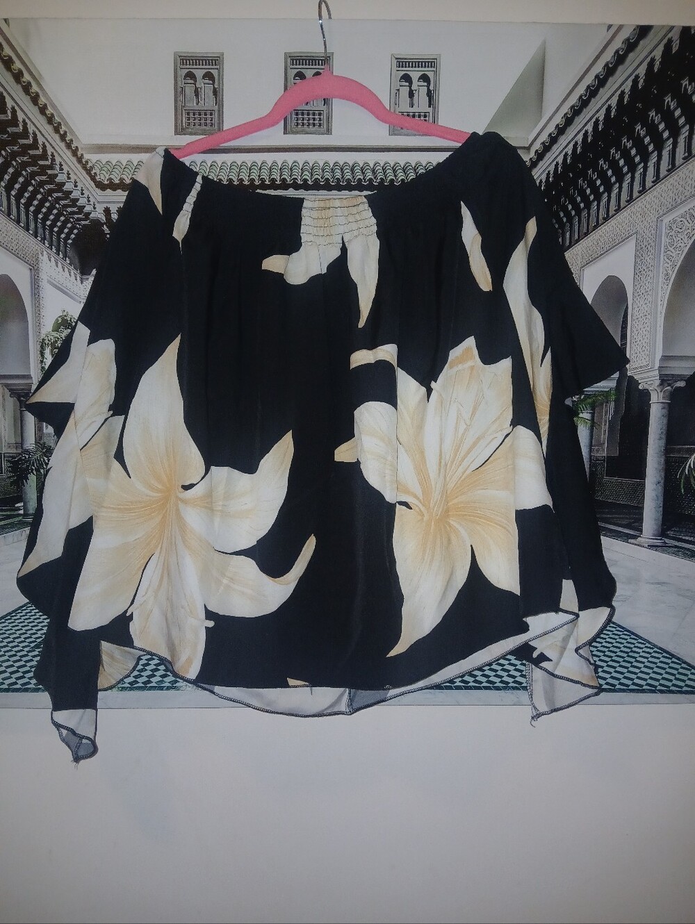 SHEIN Black Off-Shoulder Blouse with Cream Floral Print